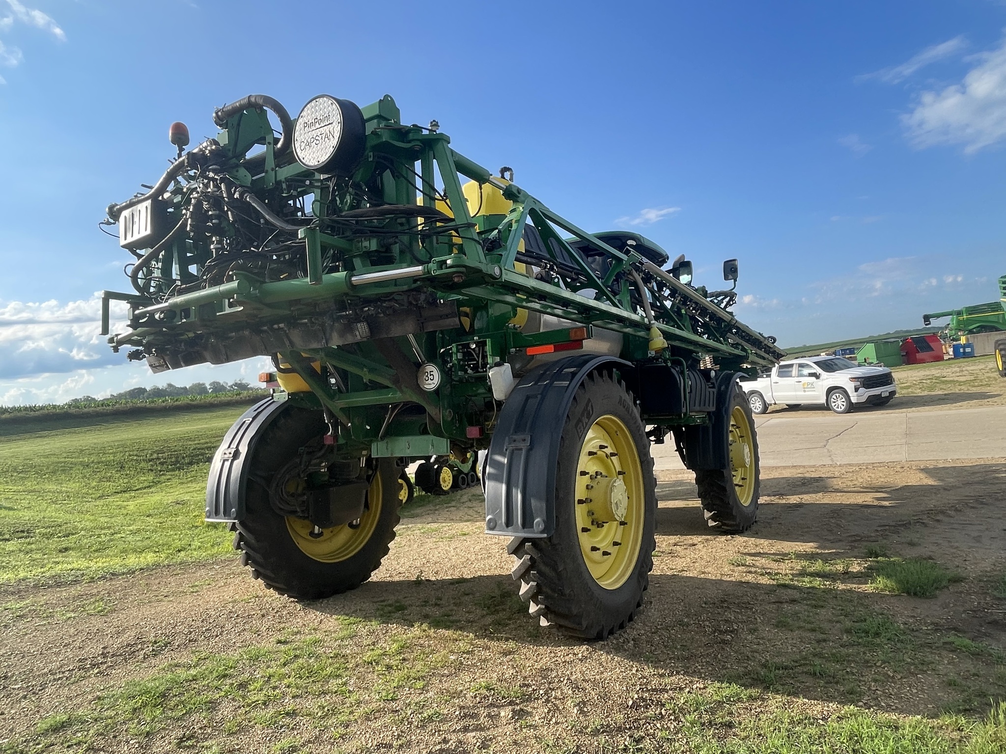 2015 John Deere R4045 Image 10