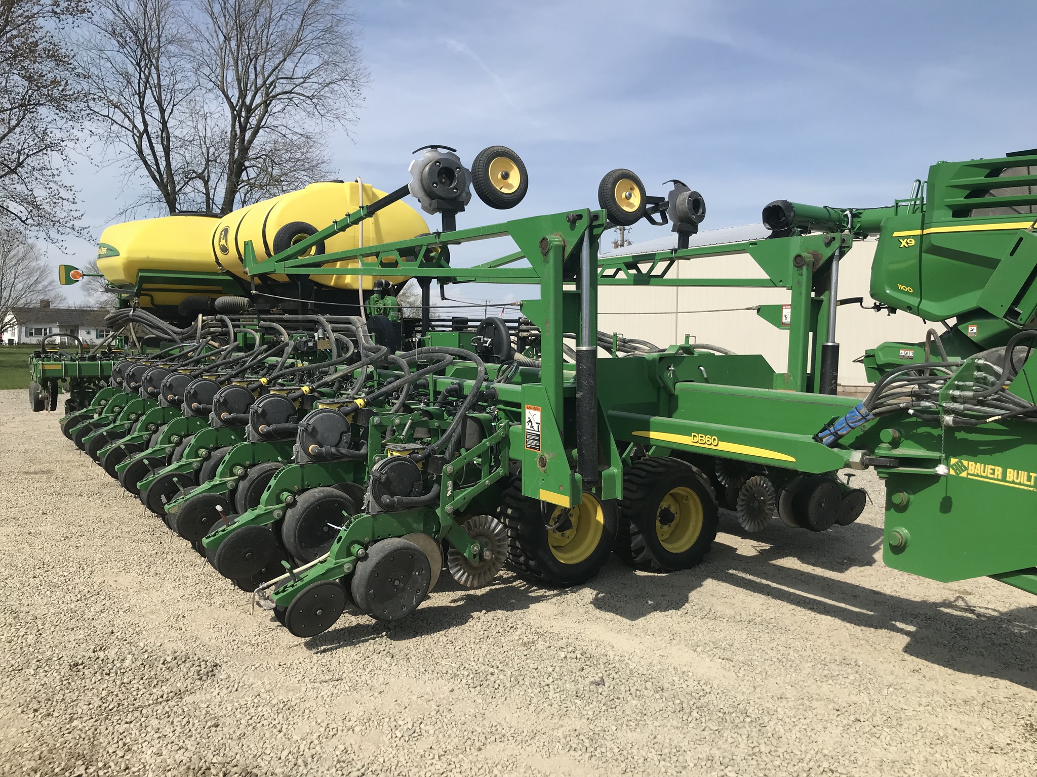 2012 John Deere DB60 Image 1