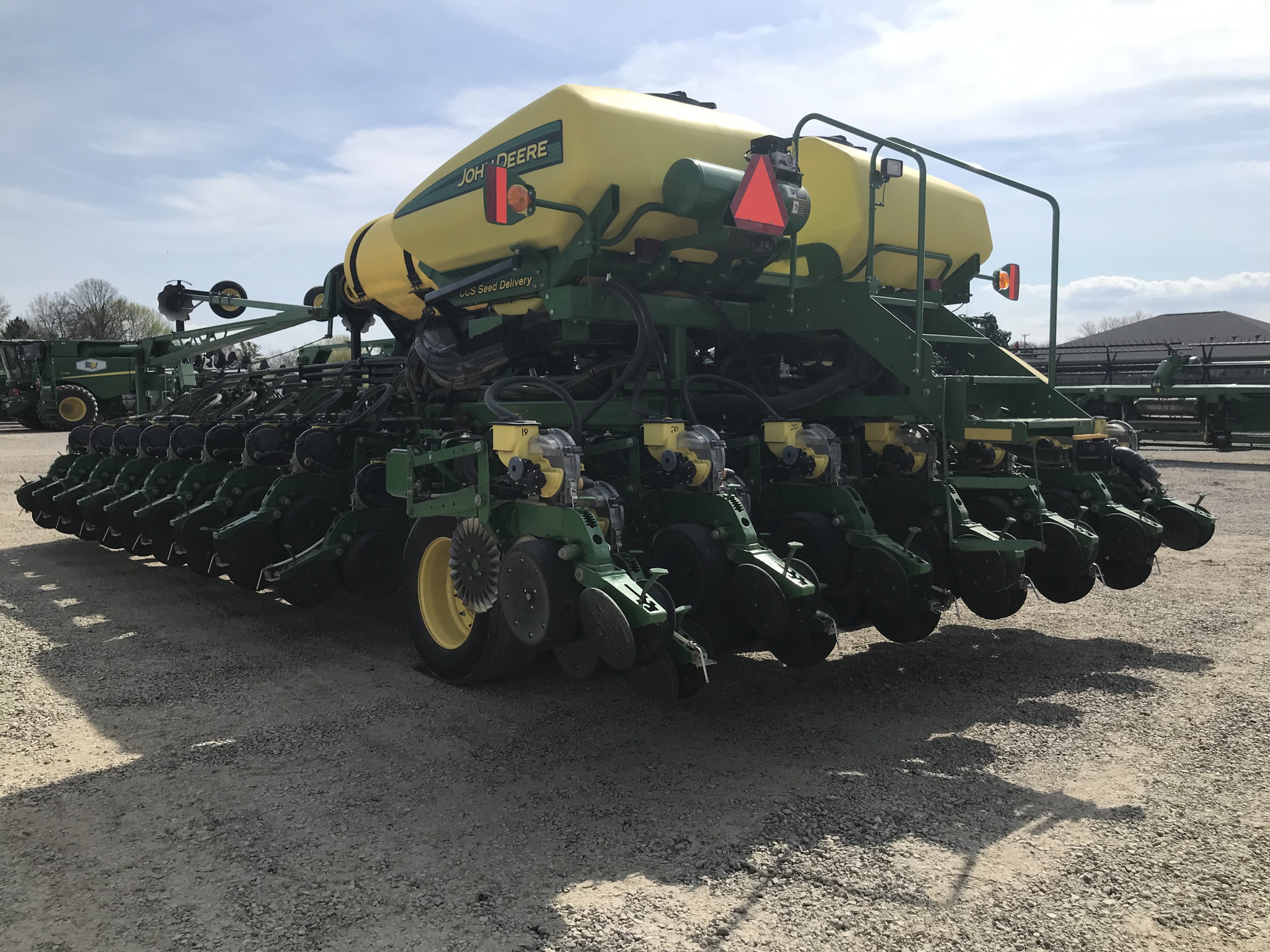 2012 John Deere DB60 Image 12