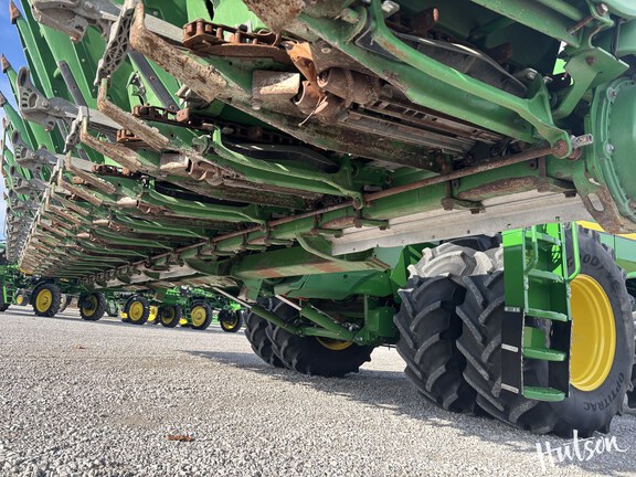 Photo of 2012 John Deere 612C