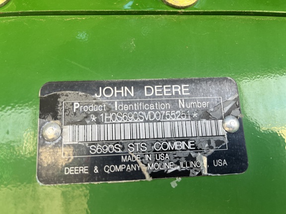 2013 John Deere S690 - Photo40