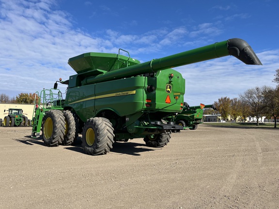 2013 John Deere S690 - Photo5