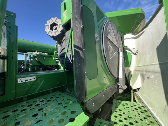 2013 John Deere S690 - Photo25