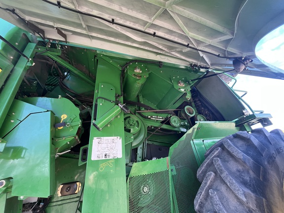 2013 John Deere S690 - Photo24