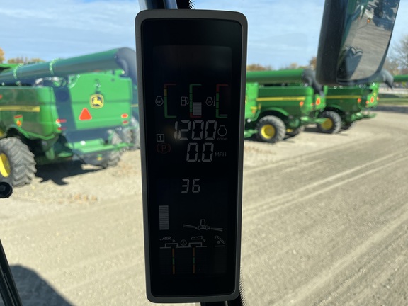 2013 John Deere S690 - Photo38