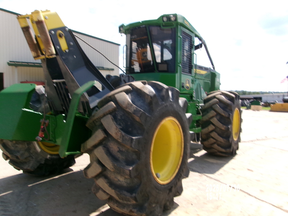 2022 John Deere 640L2