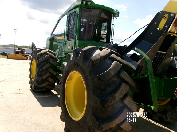 2022 John Deere 640L2