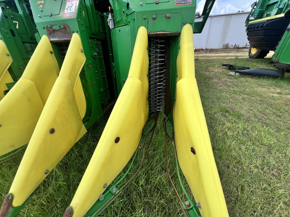 2020 John Deere CP690 Photo 3