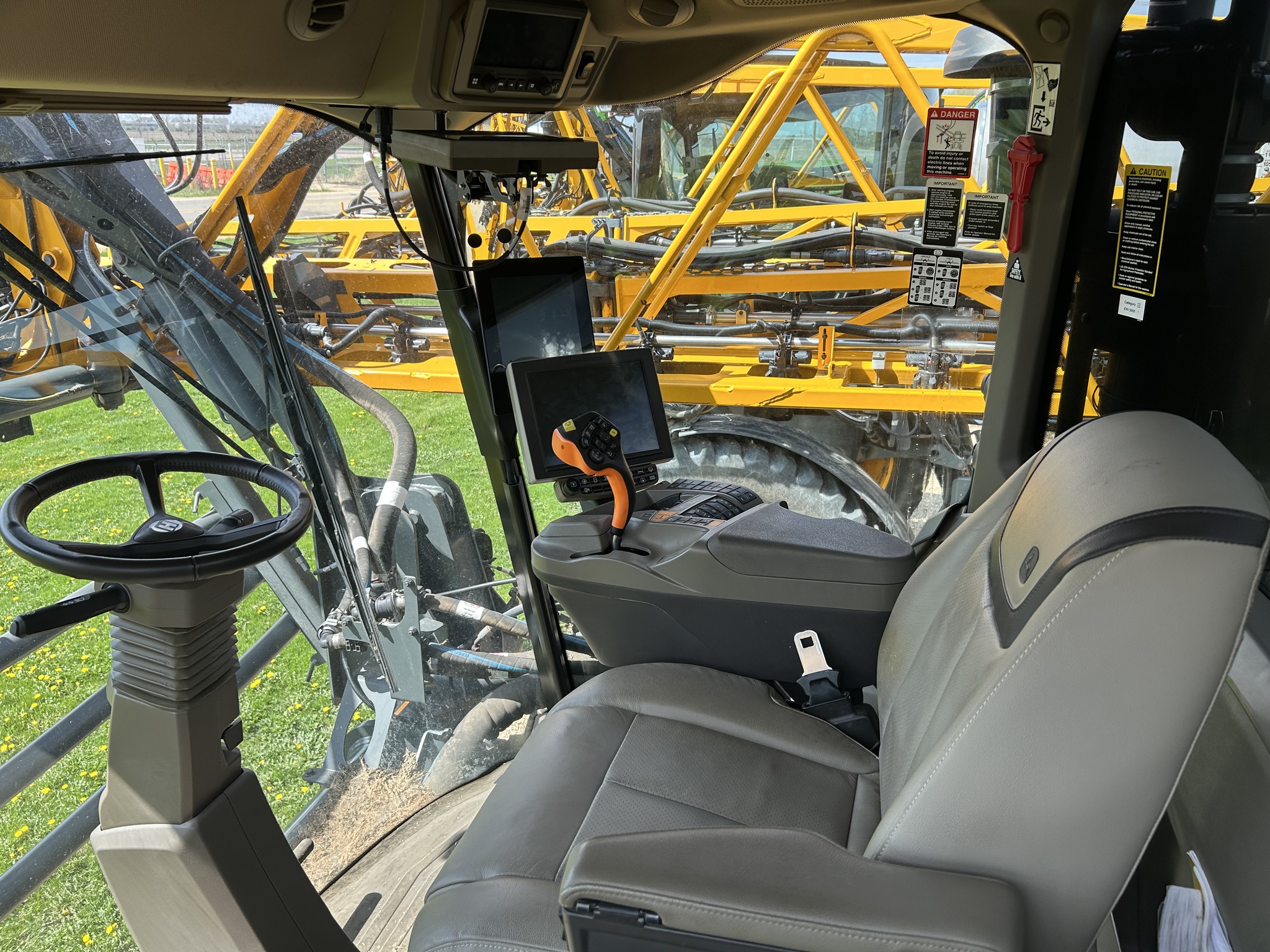  2023 Hagie STS16 at Heritage Tractor in Dixon, IL