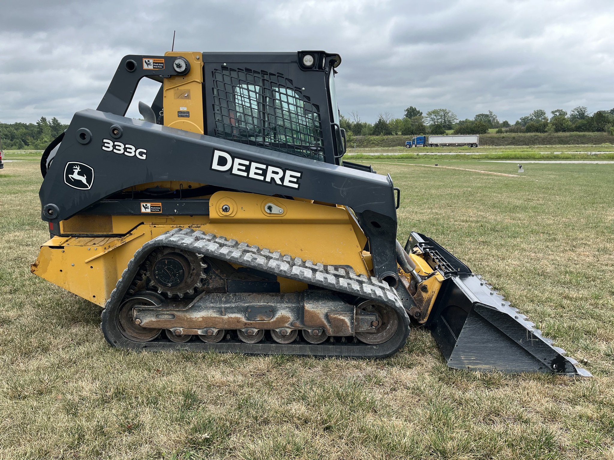  2019 John Deere 333G at Heritage Tractor in Adrian, MO