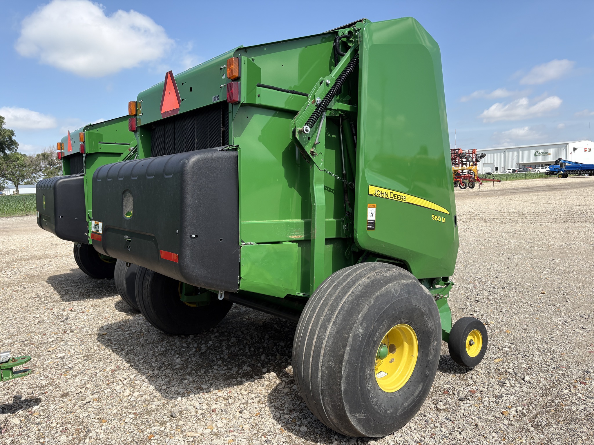 2020 John Deere 560M Image 2