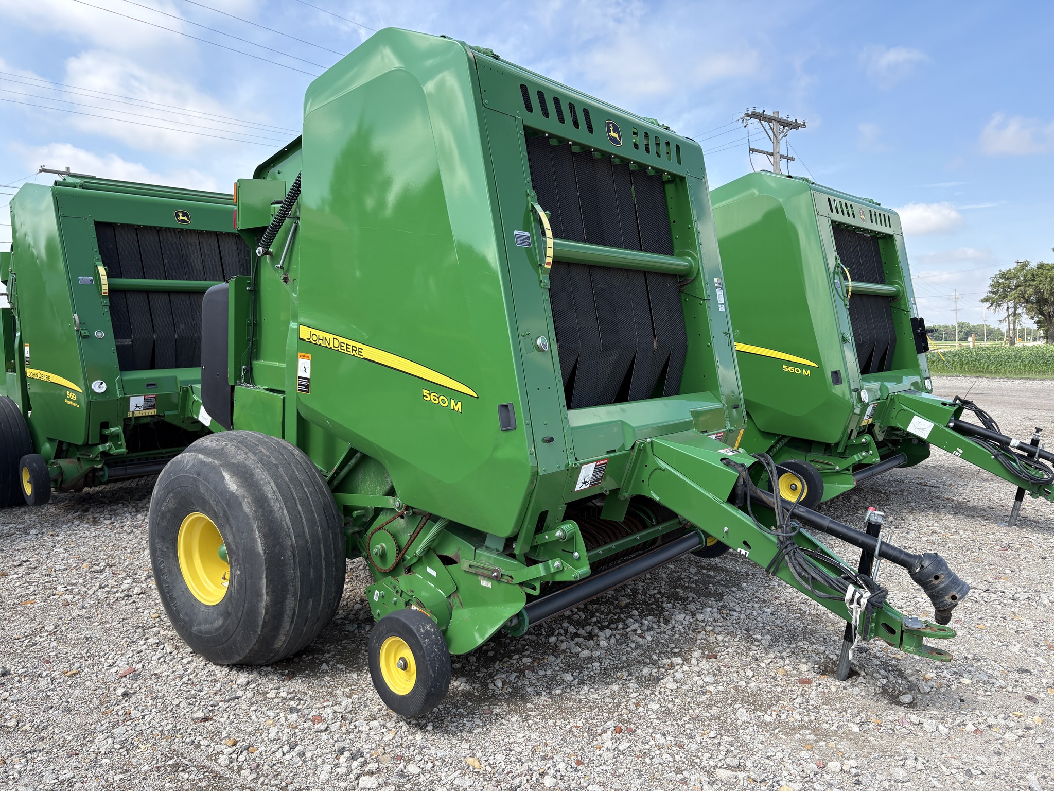 2020 John Deere 560M Image 1