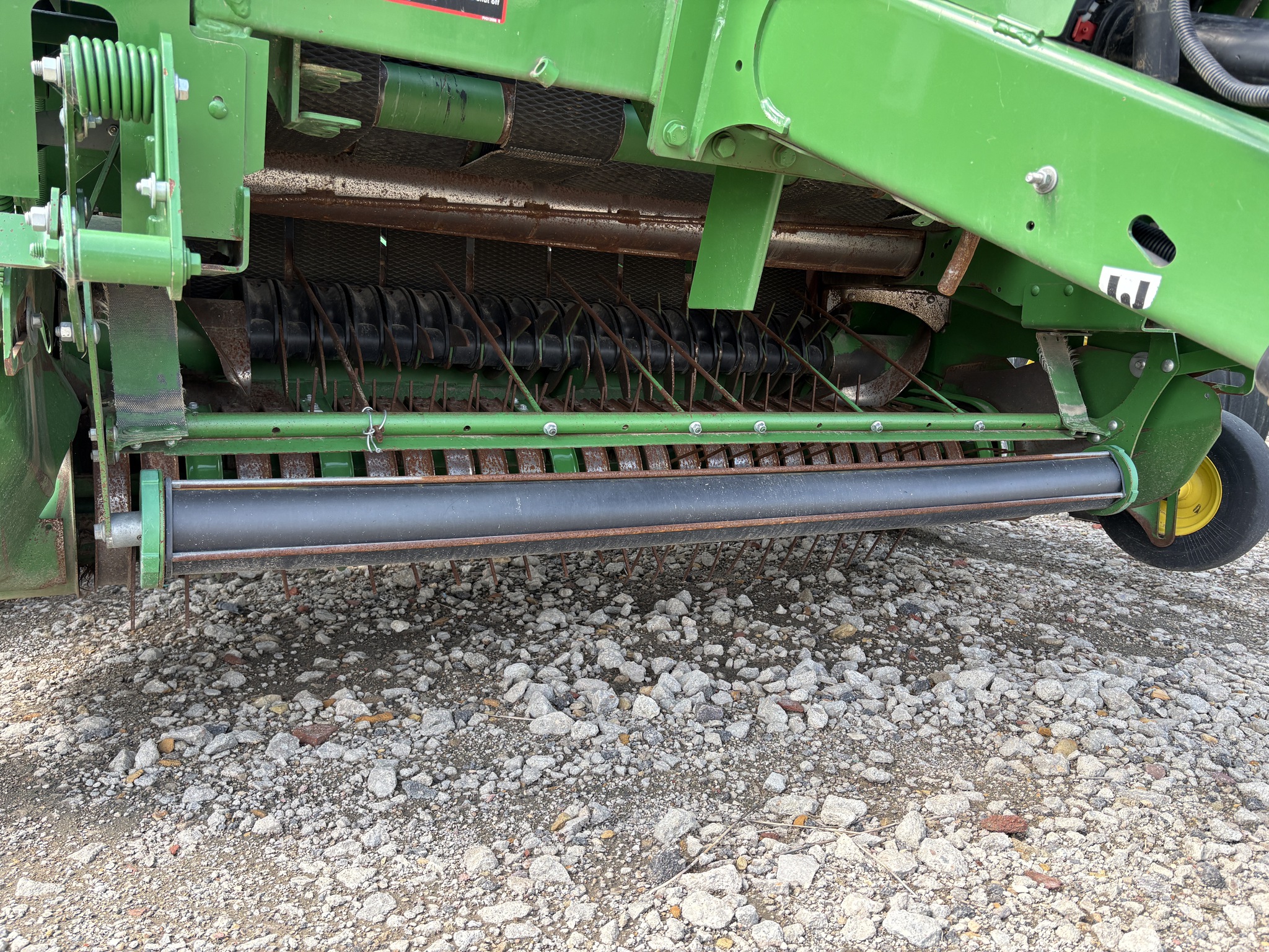 2020 John Deere 560M Image 5