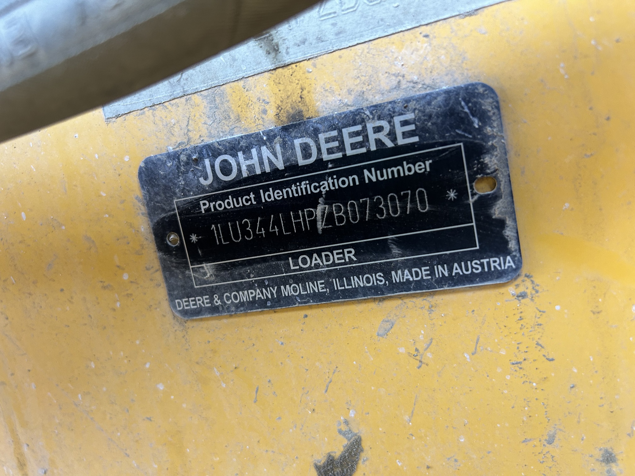  2023 John Deere 344L at Heritage Tractor in Brimfield, IL