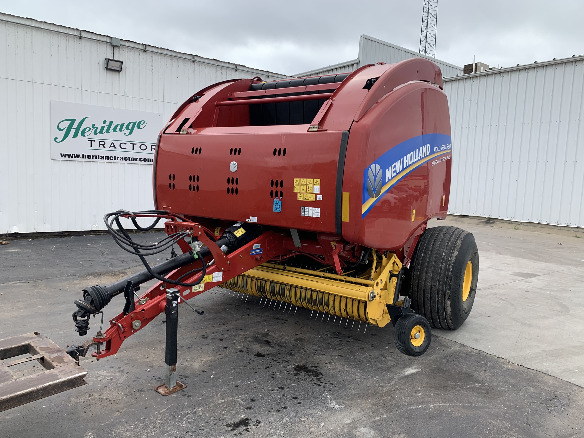  2020 New Holland Rollbelt 560 at Heritage Tractor in Lamar, MO