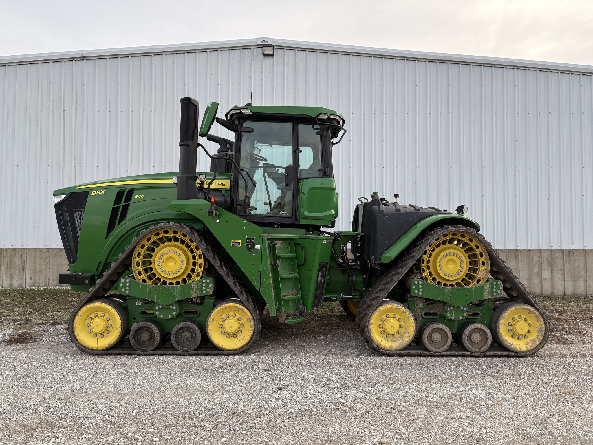  2024 John Deere 9RX 640 at Heritage Tractor in Carthage, IL