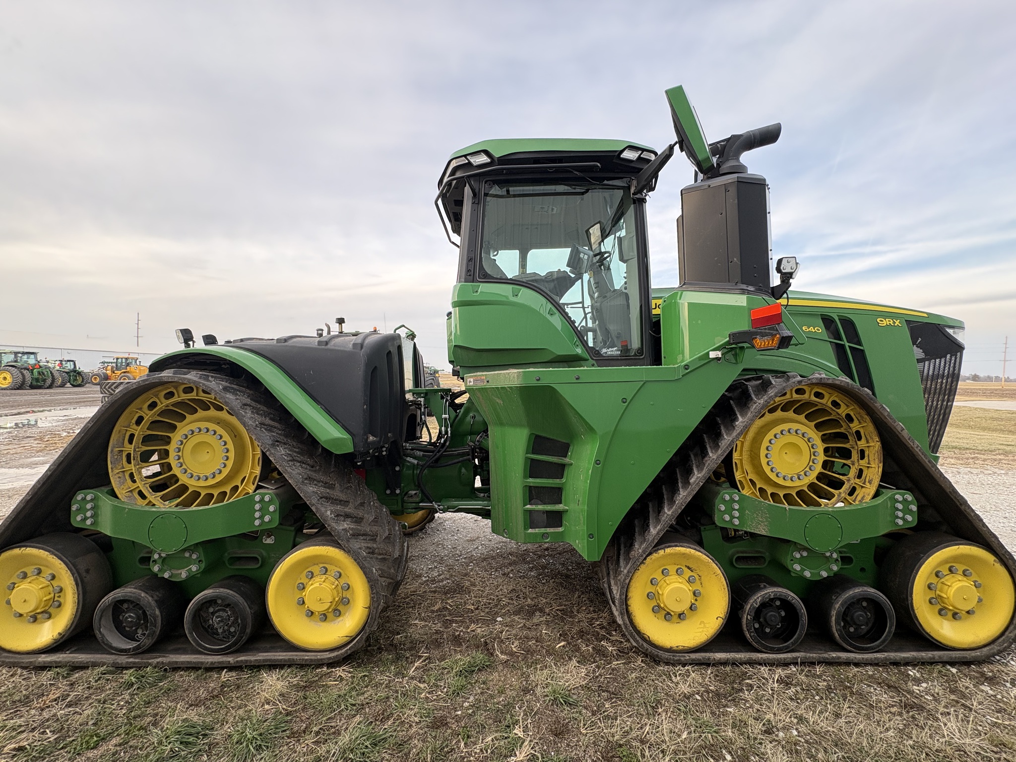  2024 John Deere 9RX 640 at Heritage Tractor in Carthage, IL