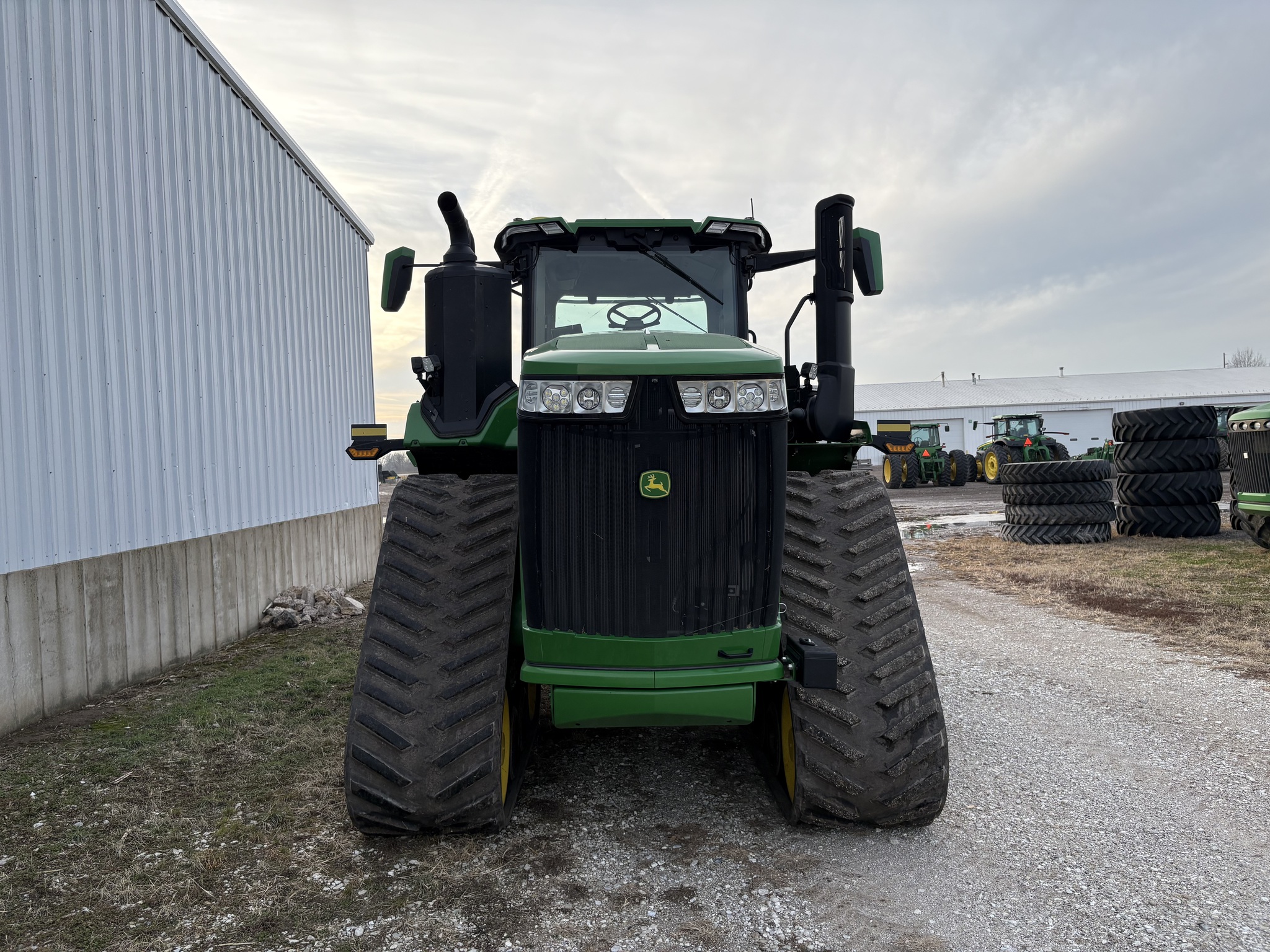  2024 John Deere 9RX 640 at Heritage Tractor in Carthage, IL