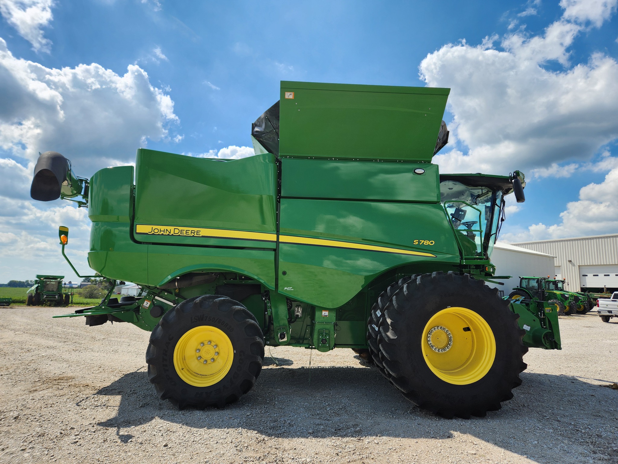  2024 John Deere S780 at Heritage Tractor in Kewanee, IL