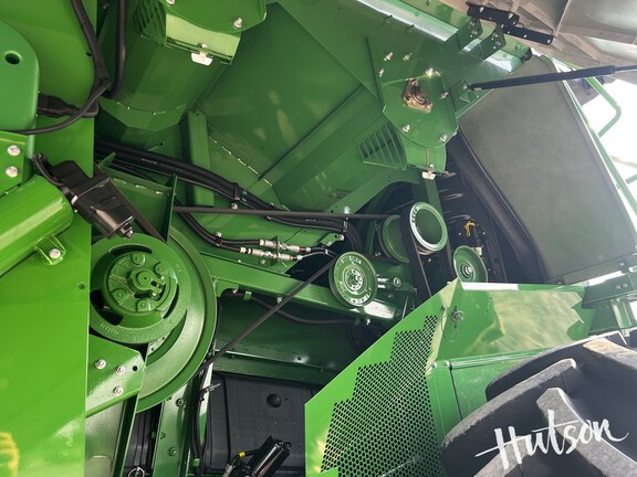 Photo of 2023 John Deere S780