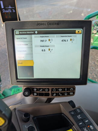 Photo of 2023 John Deere S780