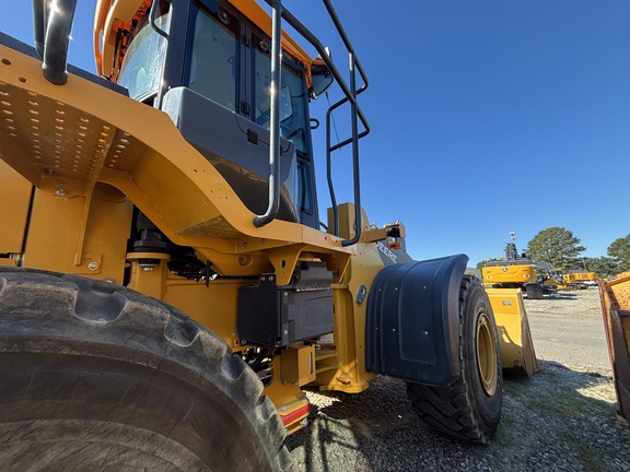 2023 John Deere 724 P