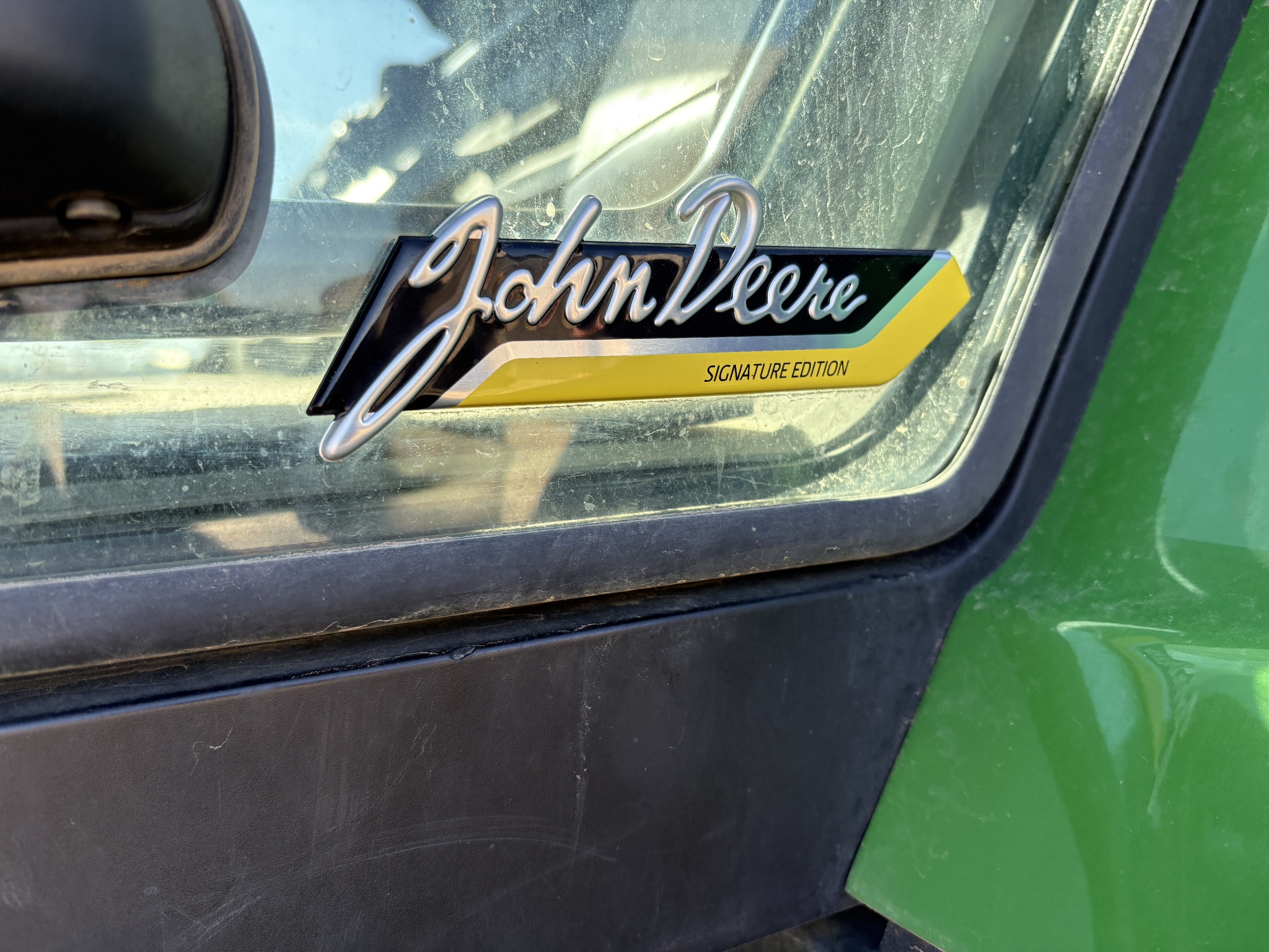 2023 John Deere 8R 370 Image 8