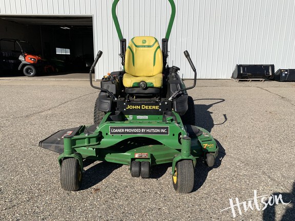 Photo of 2023 John Deere Z930R