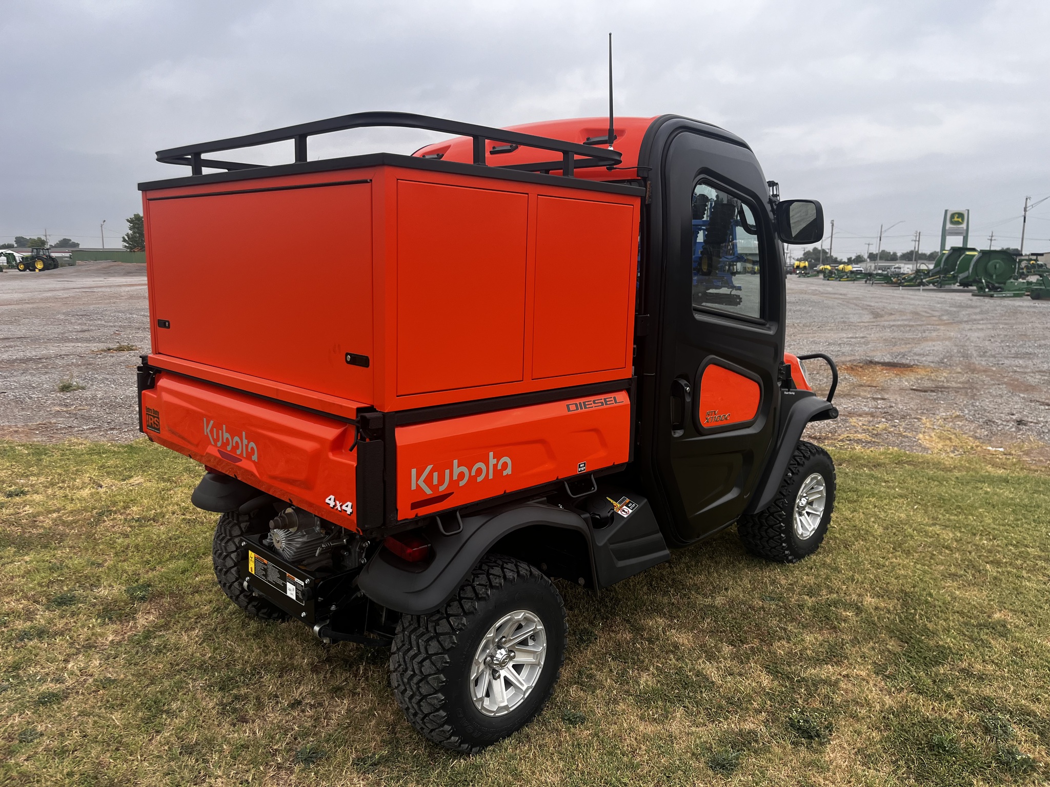 2024 Kubota RTV-X1100 Image 4