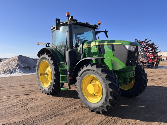  John Deere 6R 175