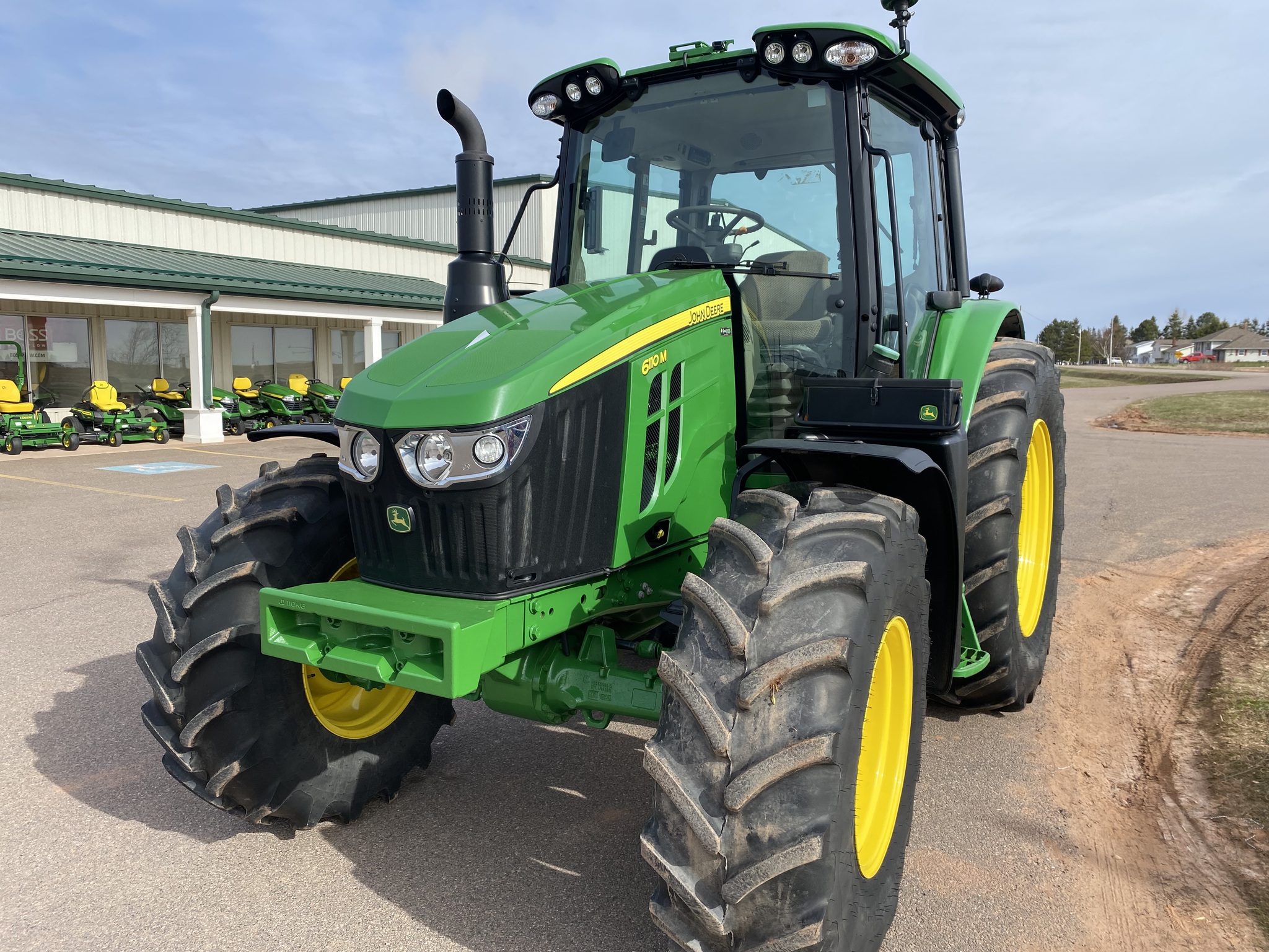 2023 John Deere 6110M Image 2