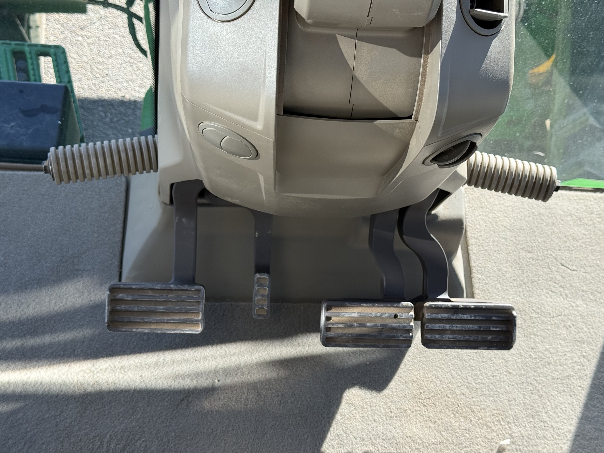 2024 John Deere 8RX 410 Image 12