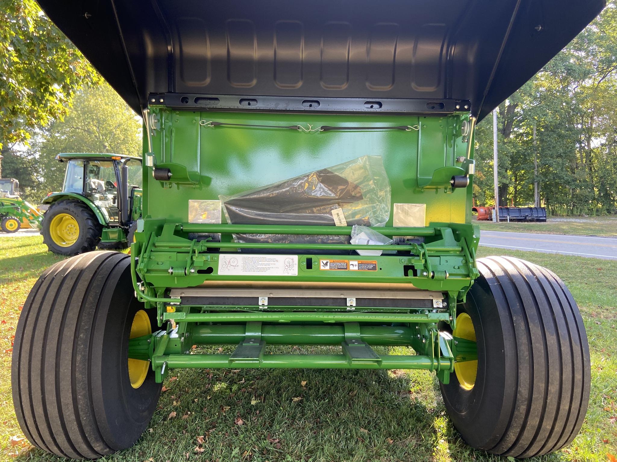 2025 John Deere 451M Image 4