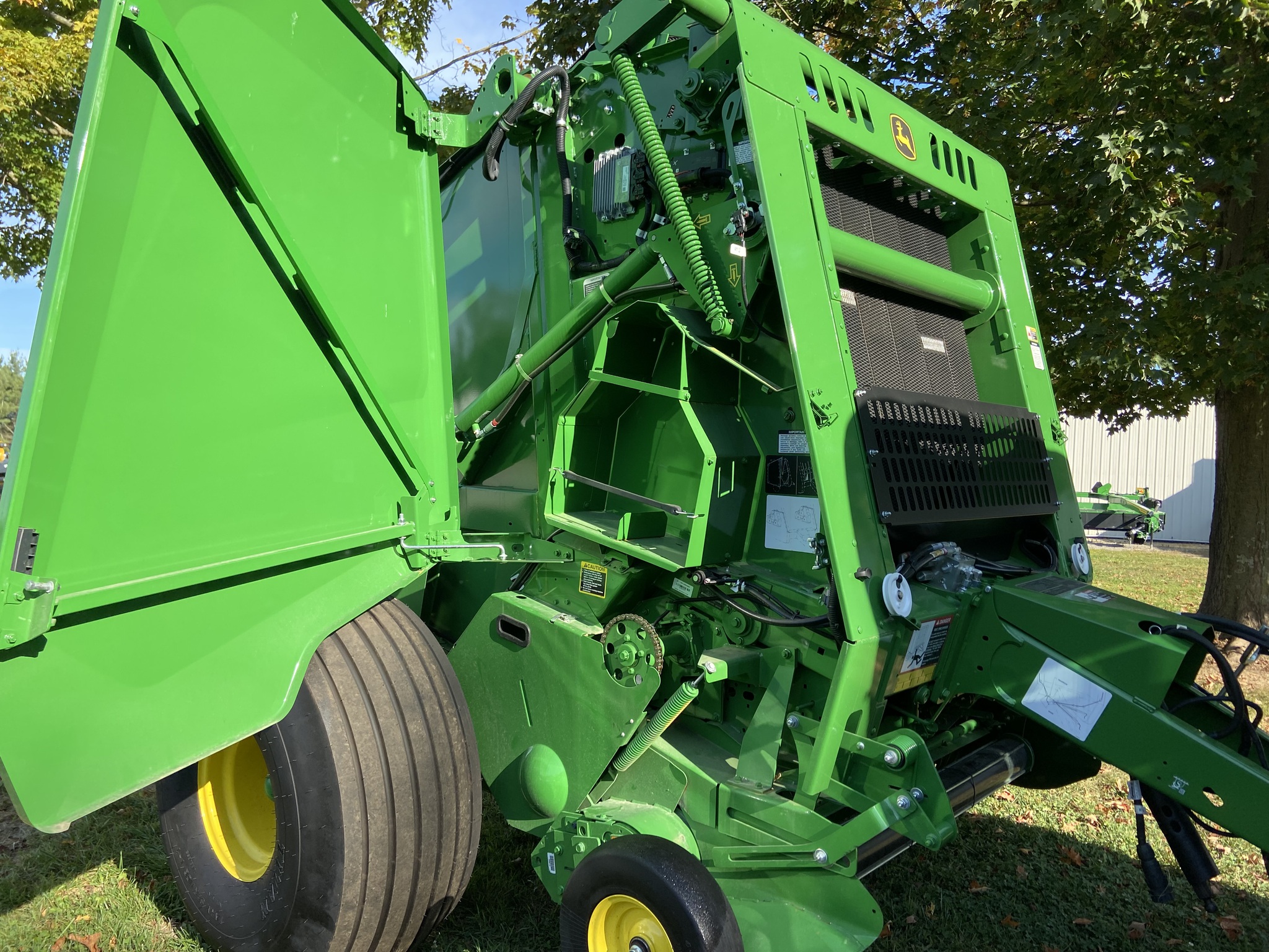 2025 John Deere 451M Image 6