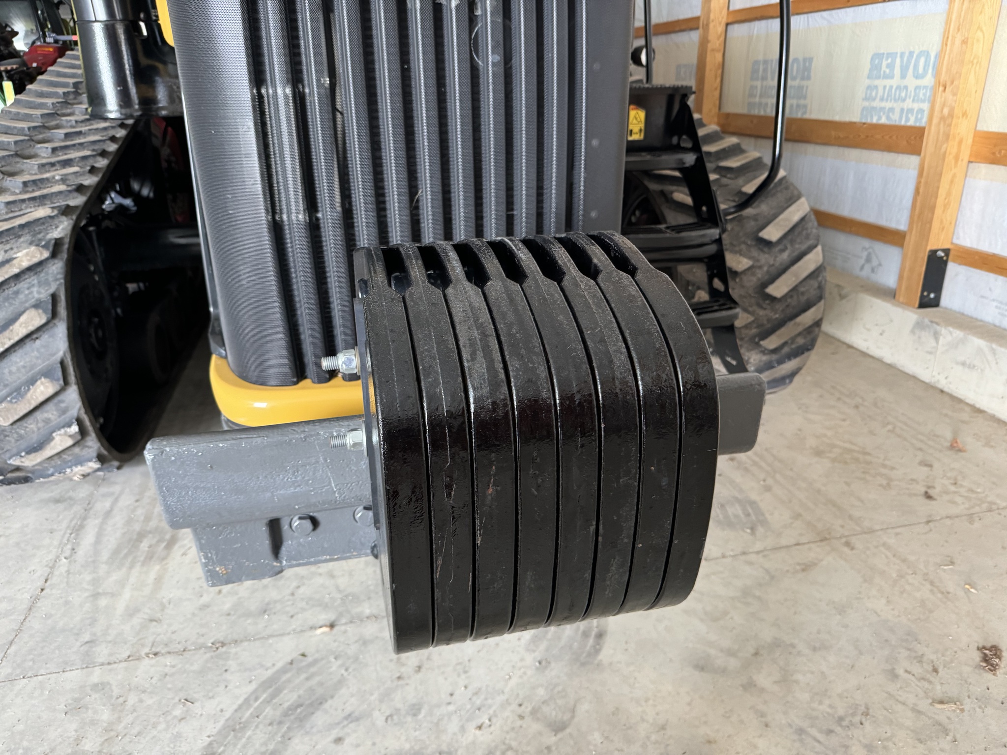 2013 Challenger MT765D Image 4