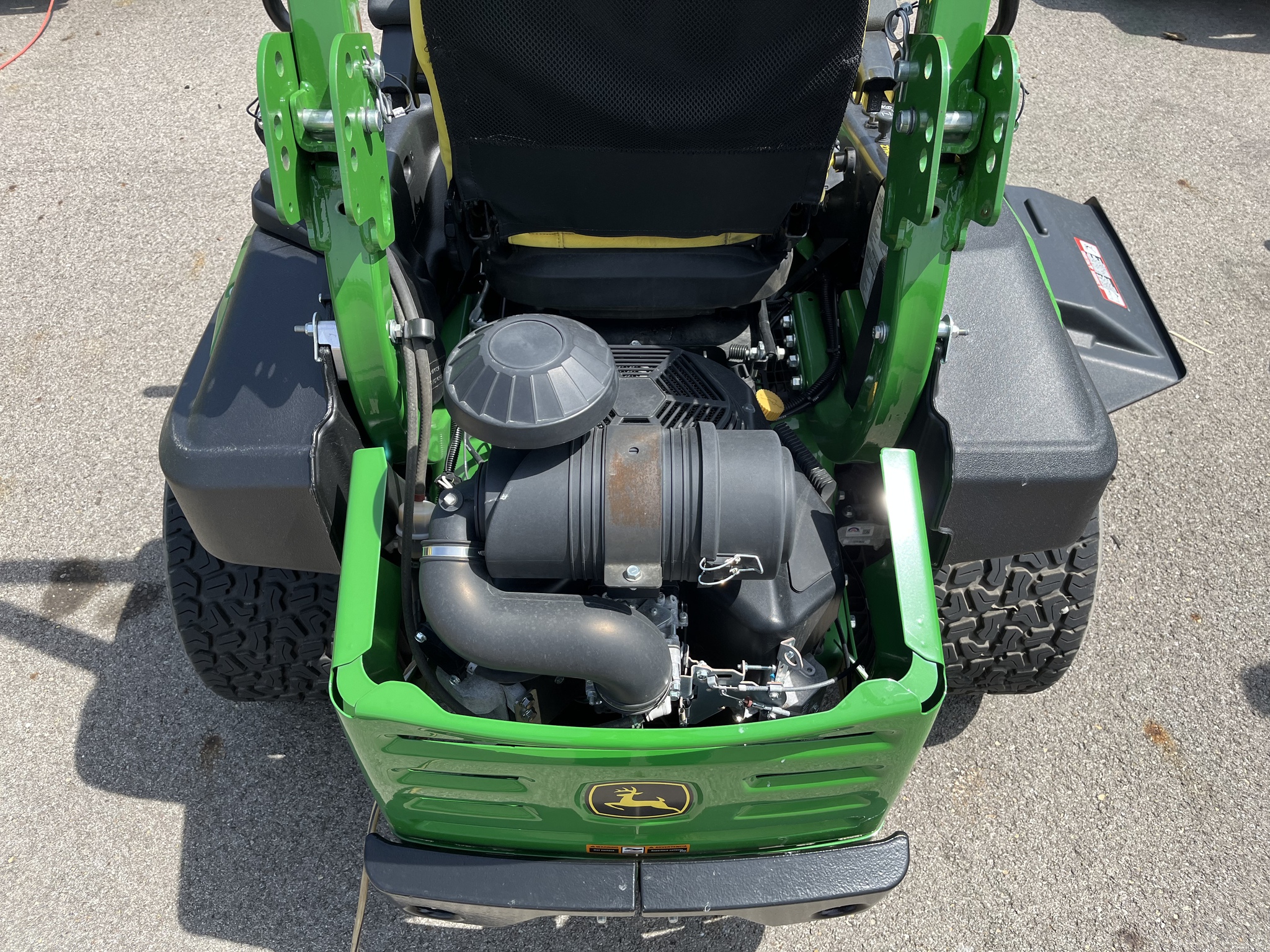 2023 John Deere Z930M Image 4