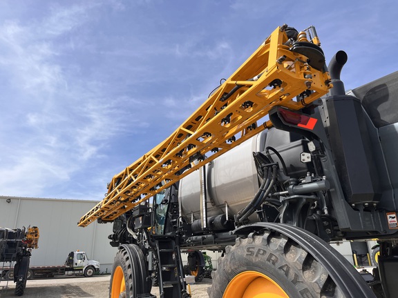 2025 Hagie STS16 - Photo21