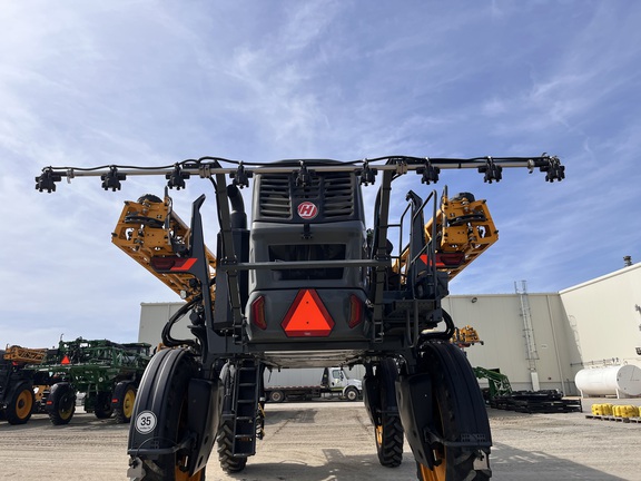 2025 Hagie STS16 - Photo22