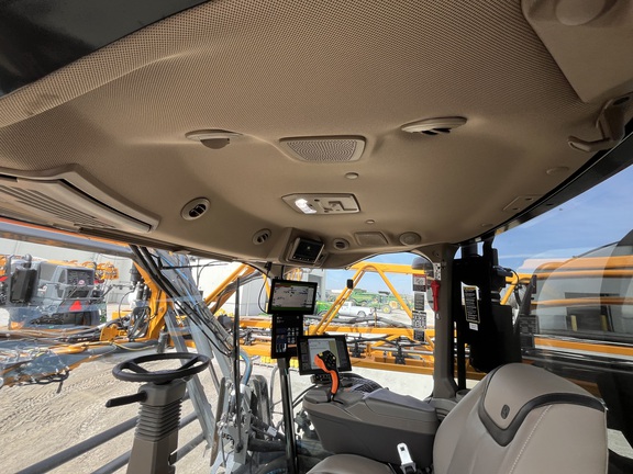 2025 Hagie STS16 - Photo25