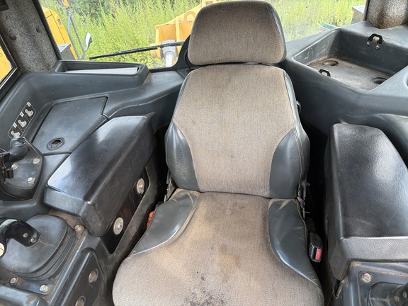 2015 John Deere 1050K