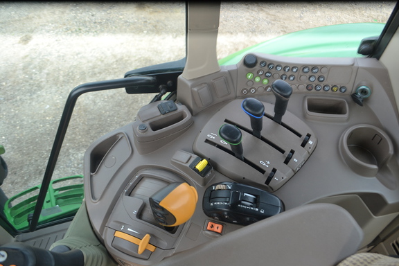 2024 John Deere 6145M Photo 11