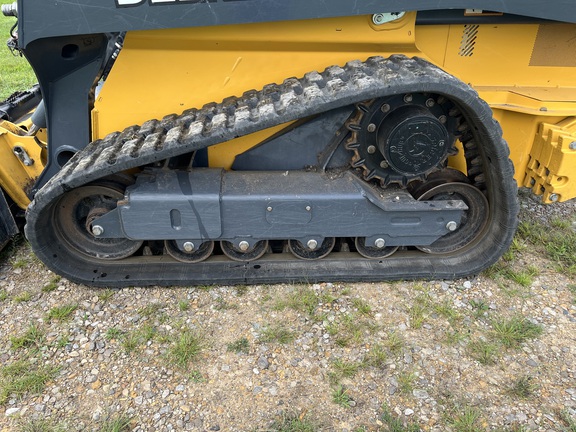 2023 John Deere 325G - Photo9