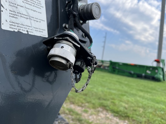 2023 John Deere 325G - Photo24