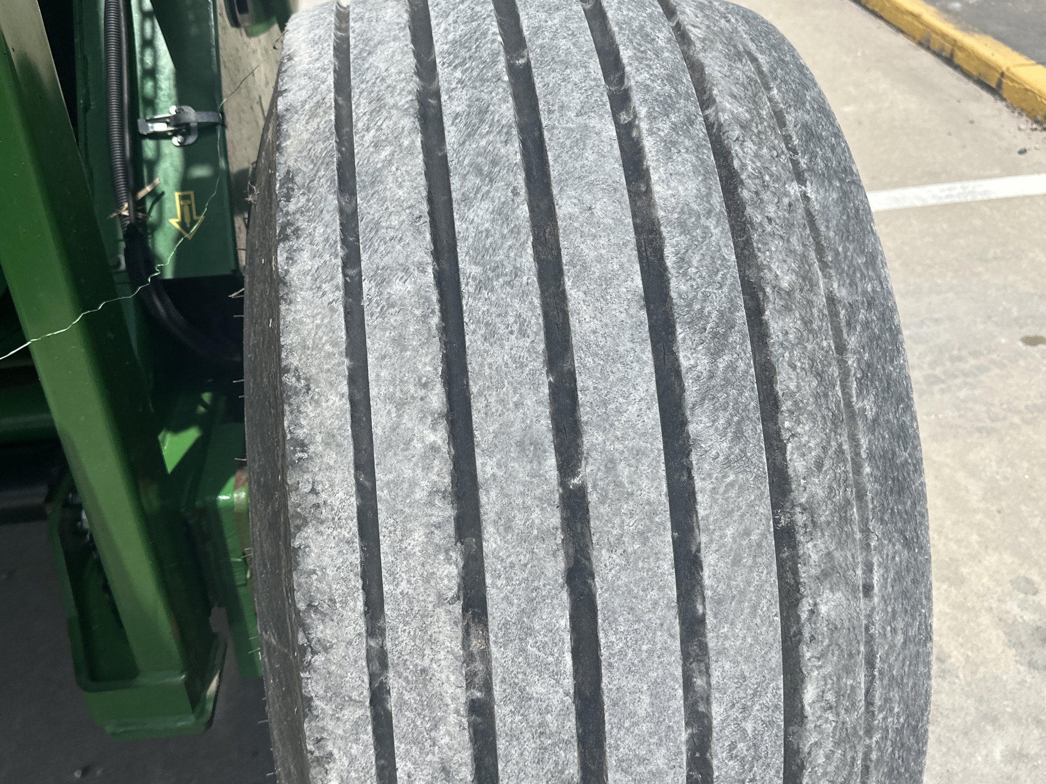 2018 John Deere 460R Image 28
