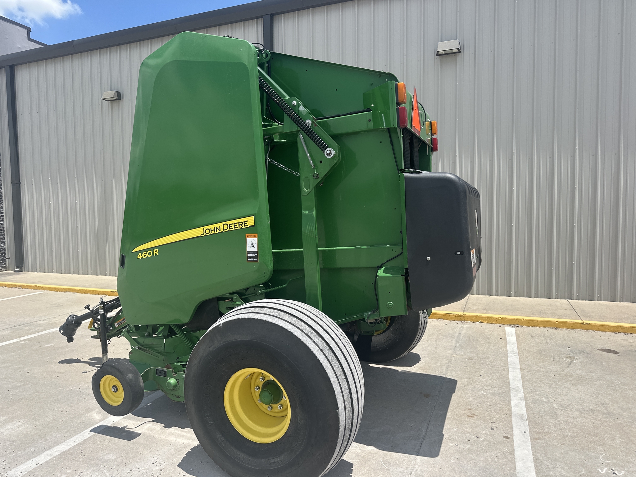 2018 John Deere 460R Image 10