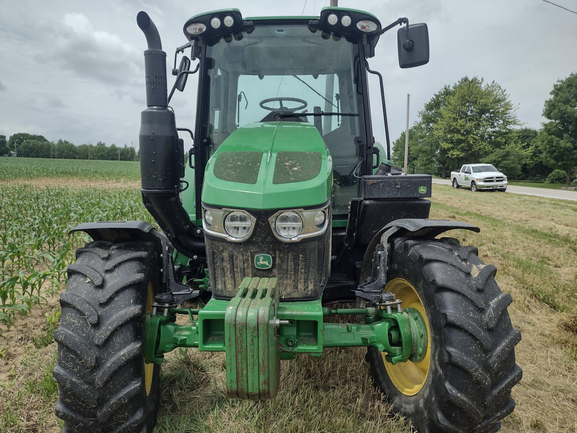 2021 John Deere 6120M Image 3