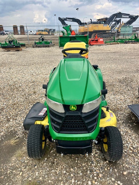 2018 John Deere X354 Image 3