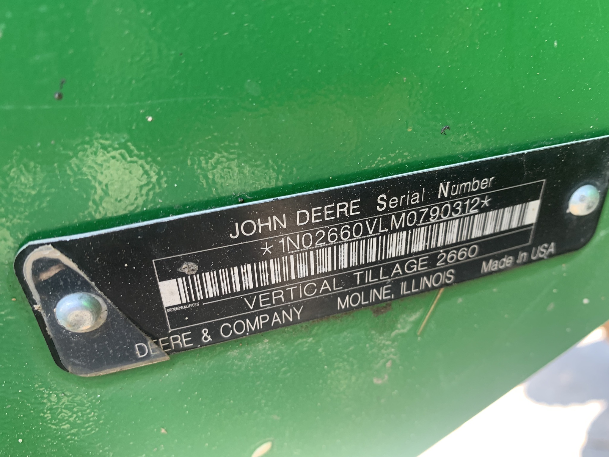 2021 John Deere 2660VT Image 2