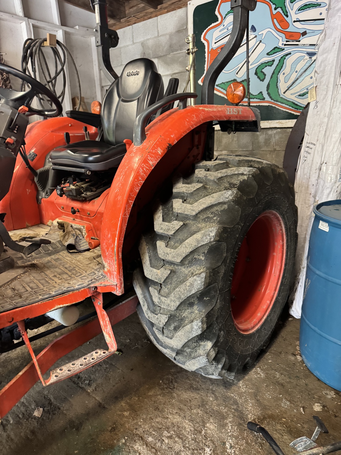 2007 Kubota L5240 Image 3
