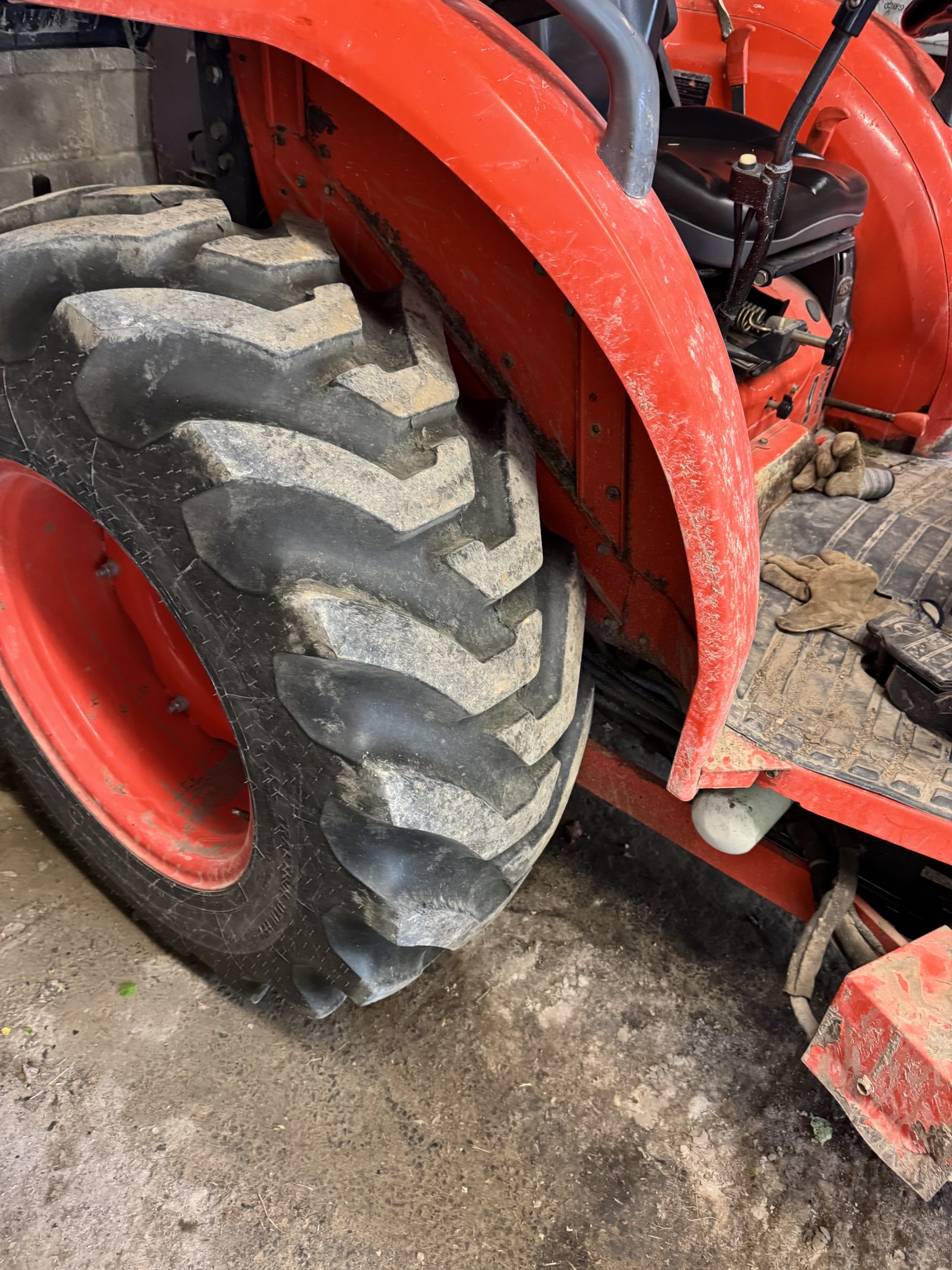 2007 Kubota L5240 Image 5